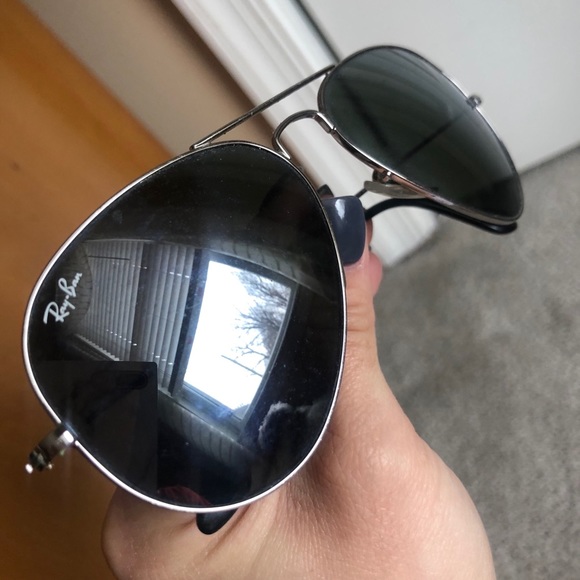 Ray-Ban Aviator Sunglasses - Picture 3 of 4